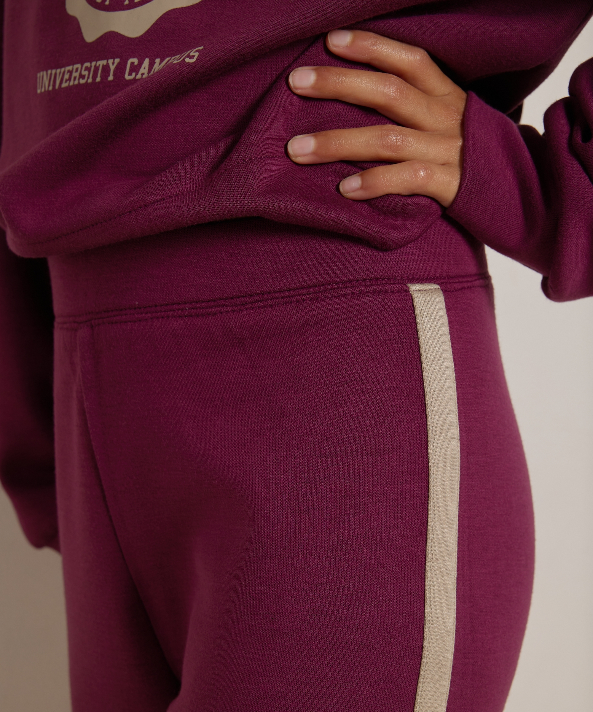 flared fit broek met streep