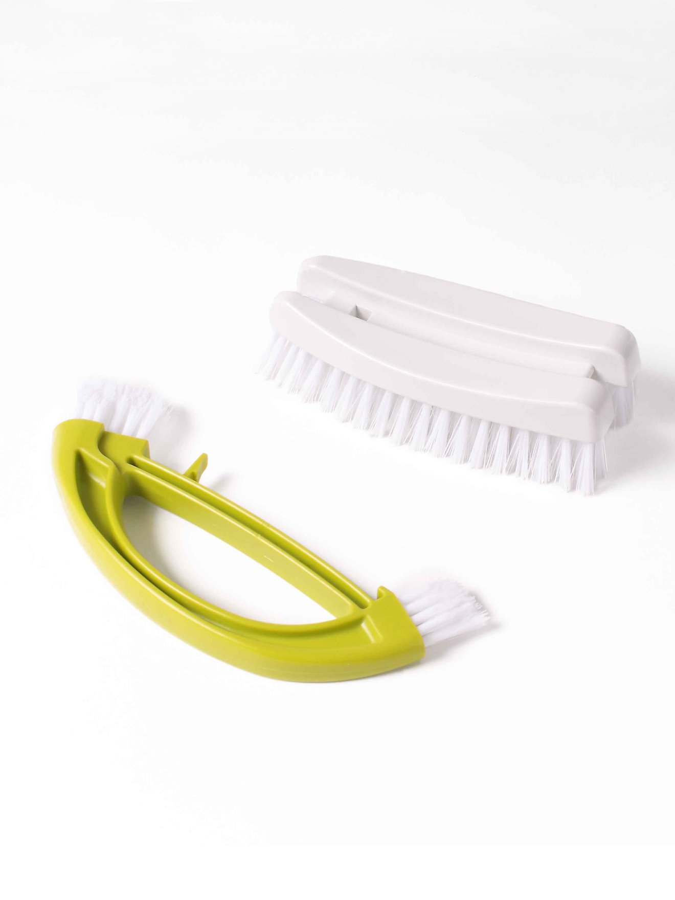 Brosse 2 en 1, spéciale salle de bain
