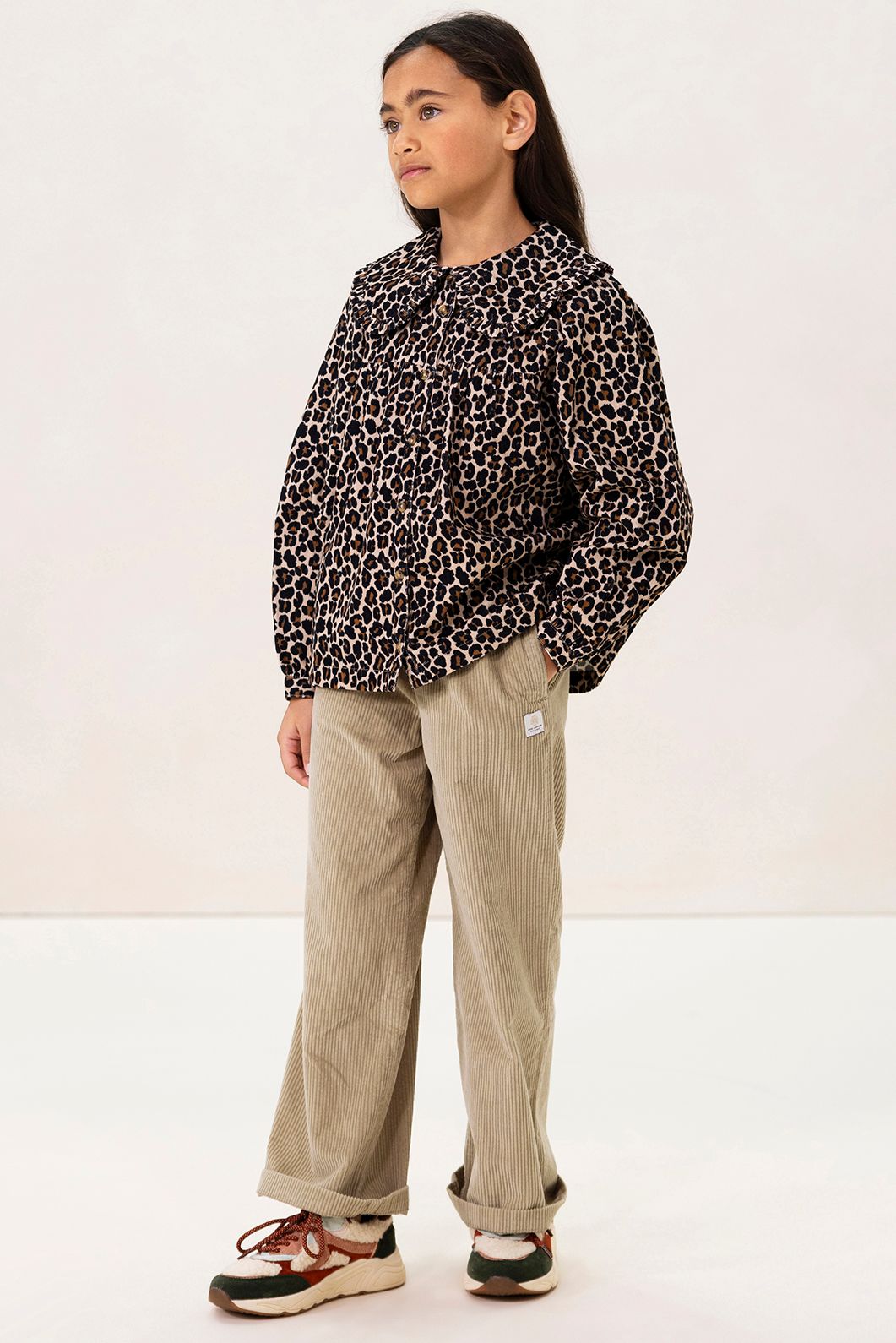 Lichtbruine blouse met leopard print