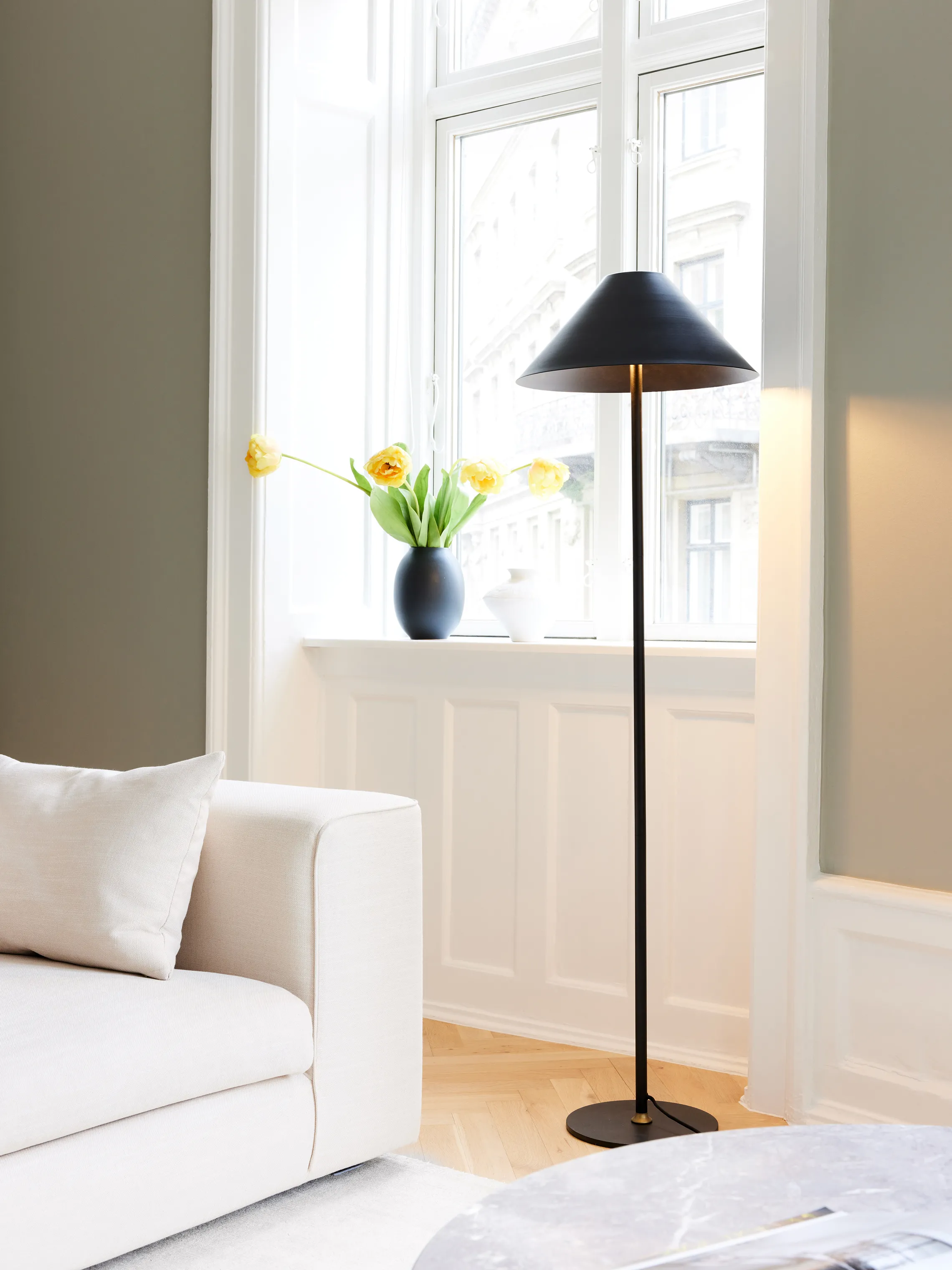 Halo Design Hygge Gulvlampe