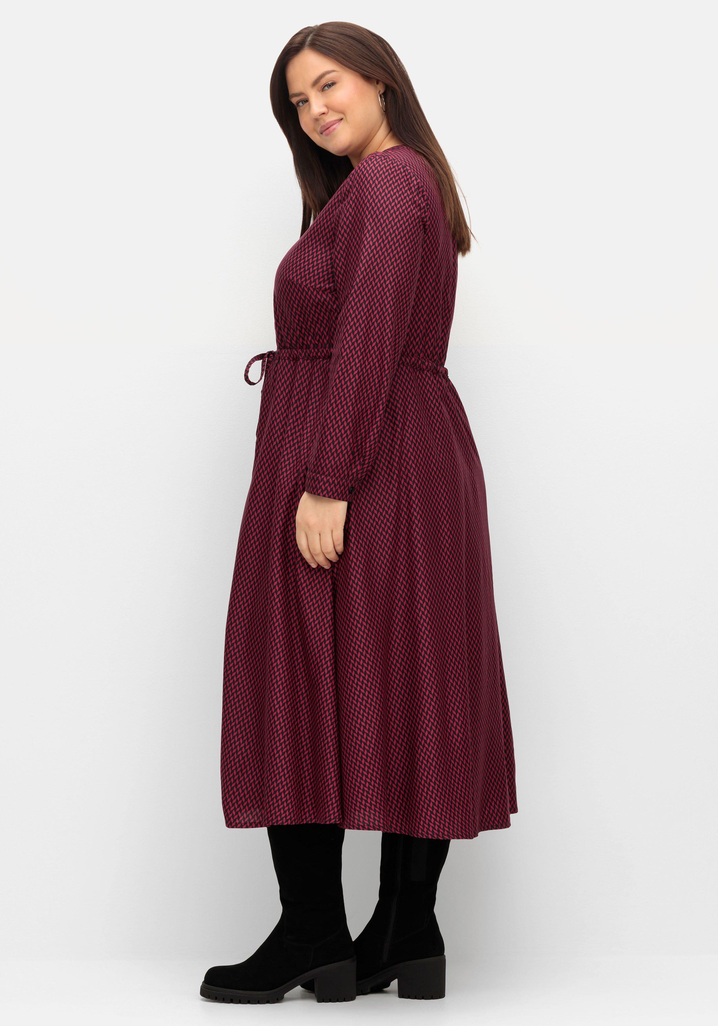 Gefüttertes Midikleid mit Alloverprint