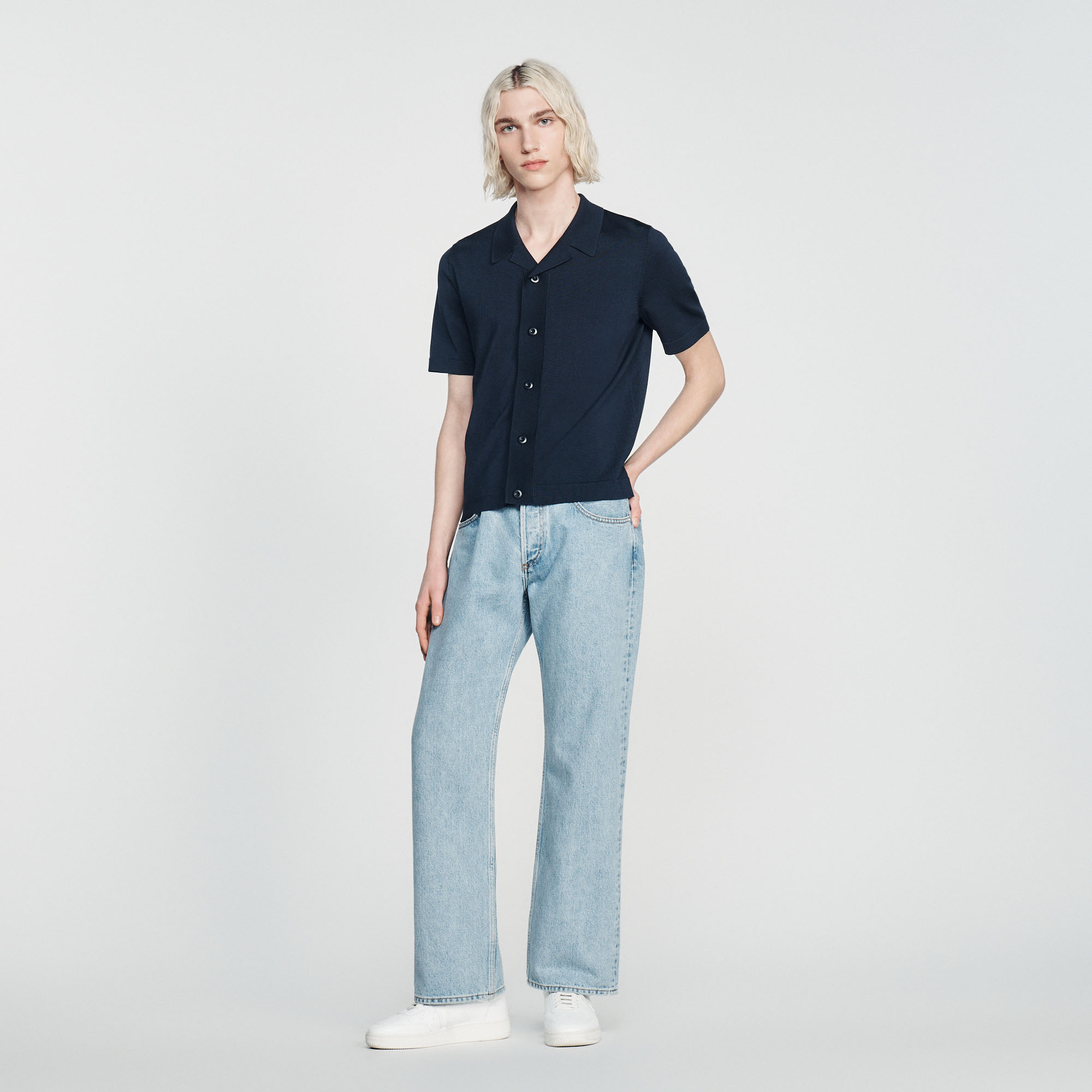 Chemise á manches courtes