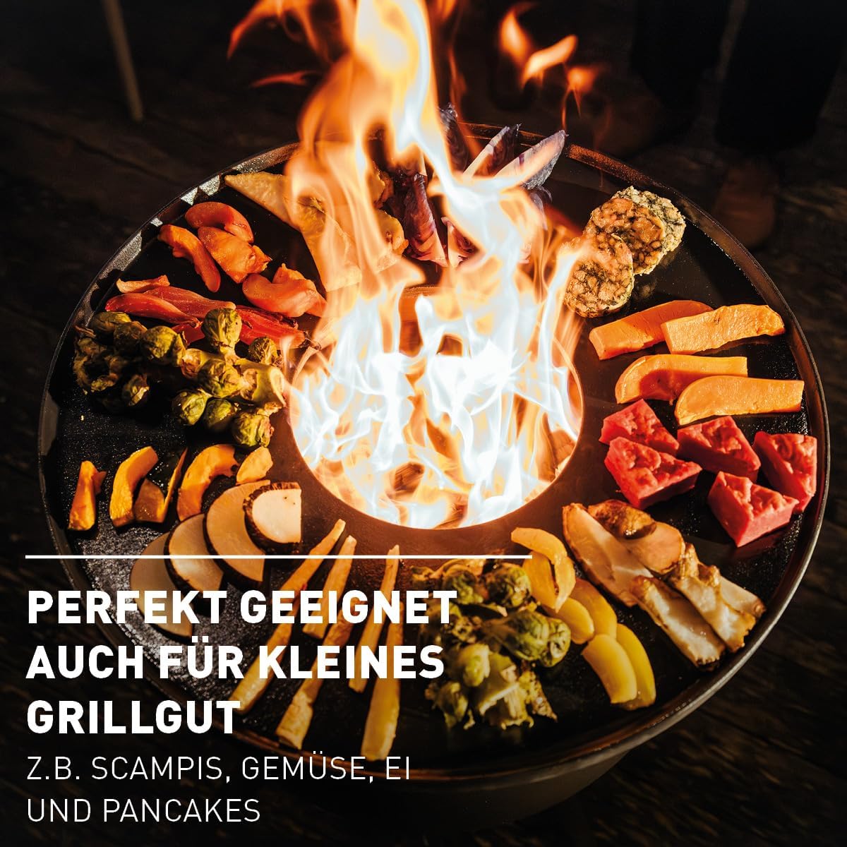 höfats - MOON 45 Plancha - durchgehende Grillplatte aus emailliertem Gusseisen - optimale Wärmespeicherung für Grillgut jeder Größe - Antihaftbeschichtung, fettarmes grillen - MOON Zubehör - ⌀53 cm