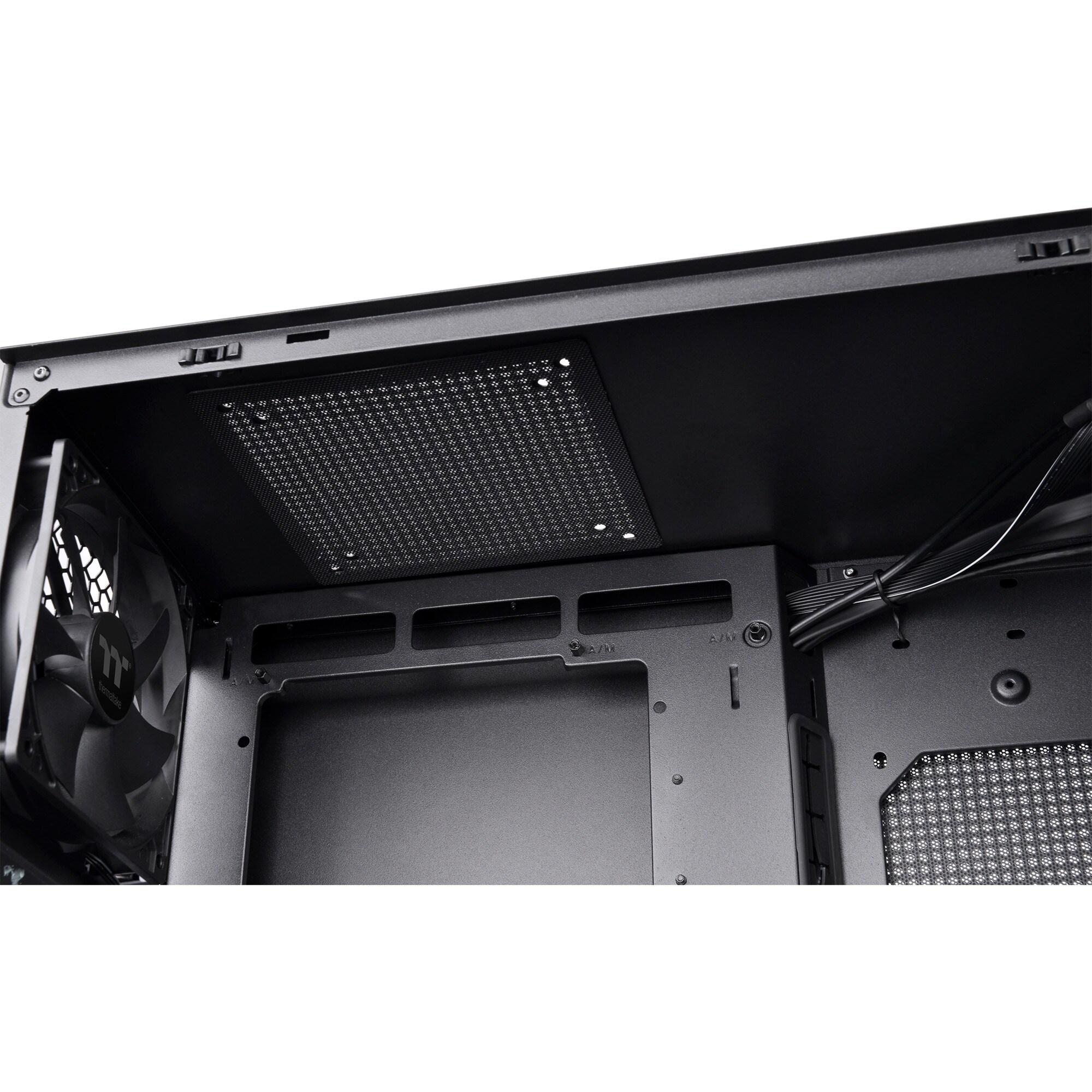 Thermaltake Tower-Gehäuse Divider 300 TG