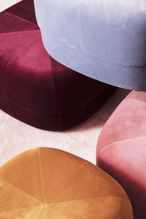 Normann Copenhagen Circus Velour poef small rust