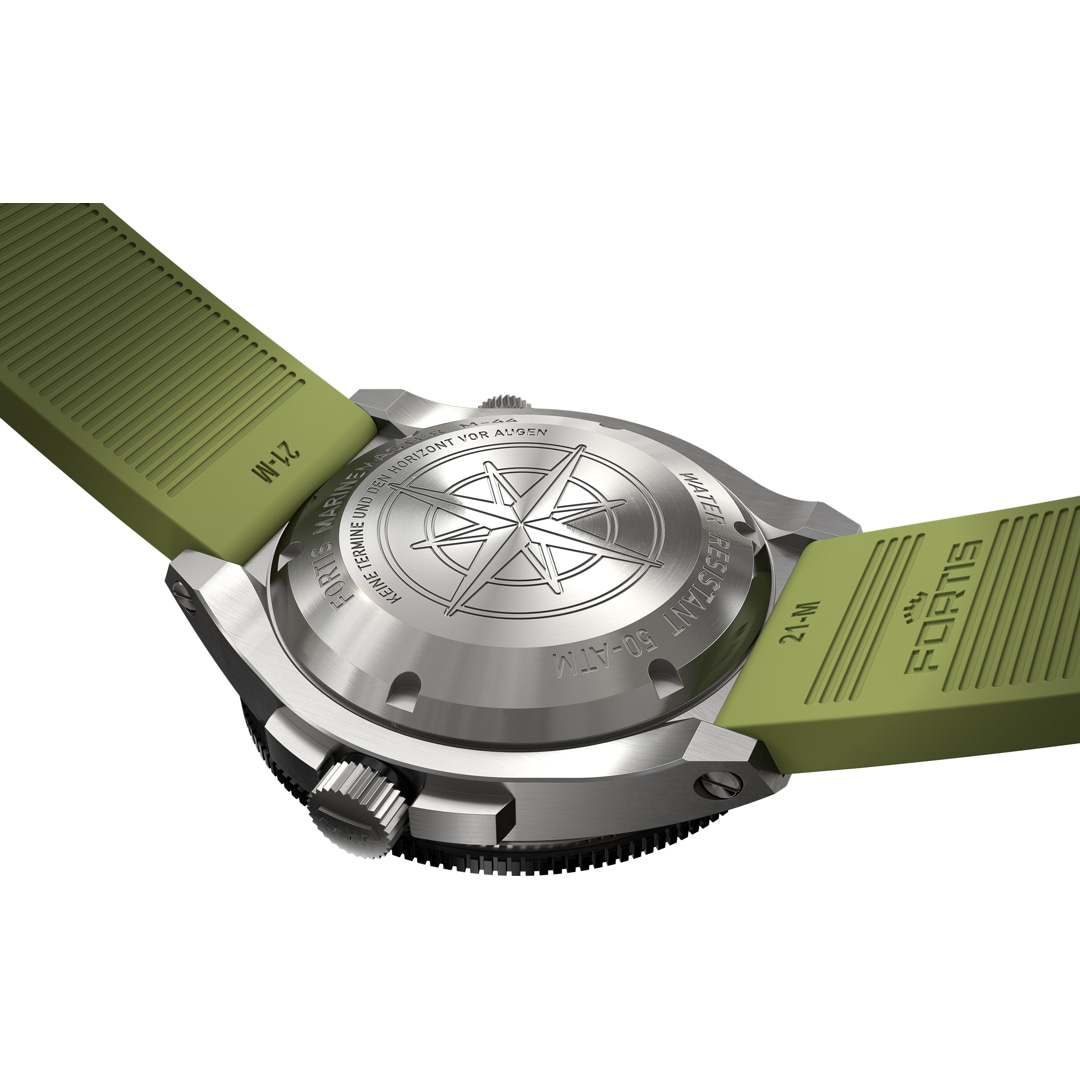 Fortis Marinemaster M-44 Chronometer Woodpecker Green Horizon Strap