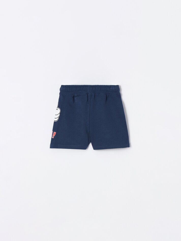 Conjunto de camiseta e shorts com personagens ©DS - Branco
