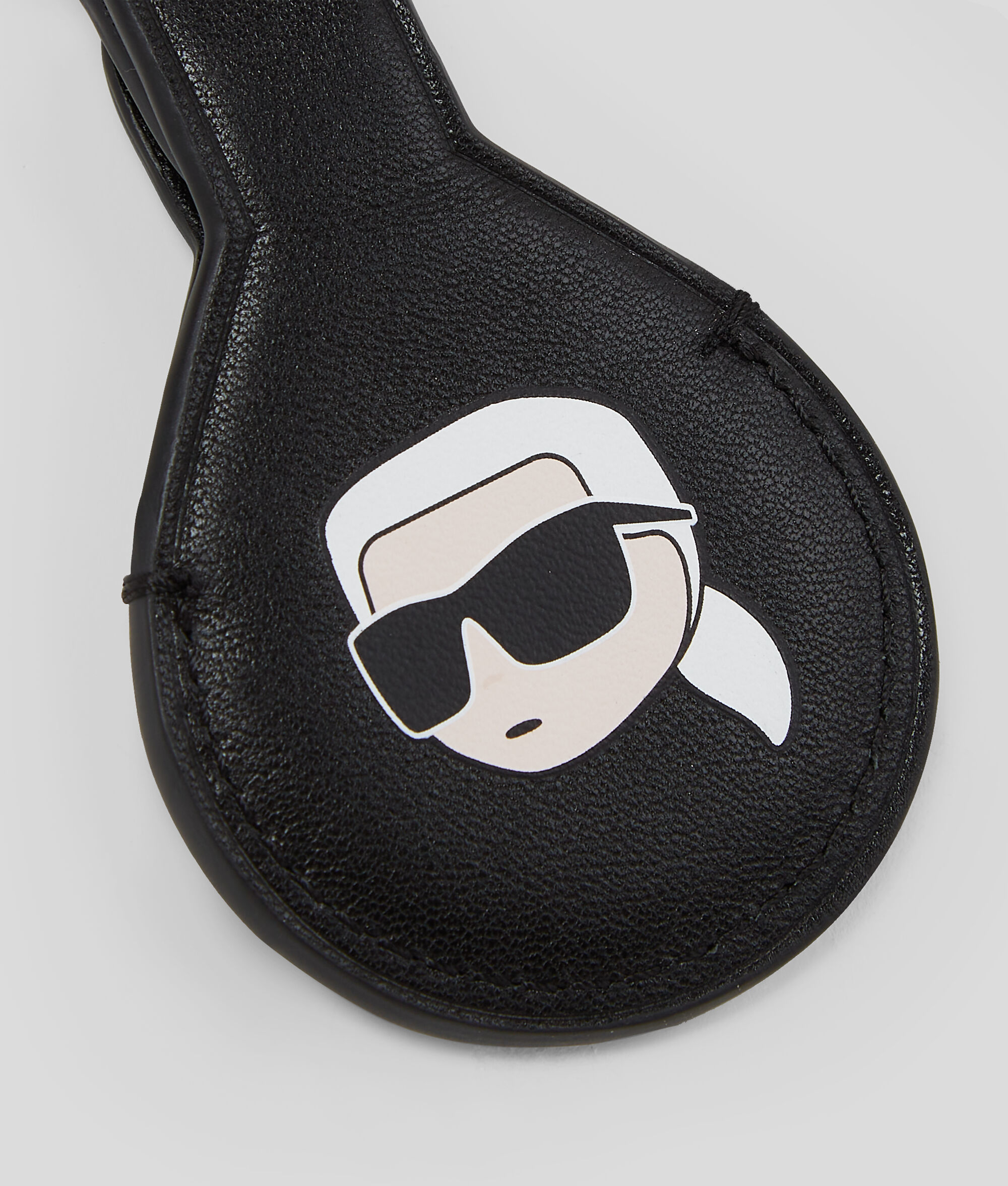 ÉTUI POUR AIRTAG K/IKONIK