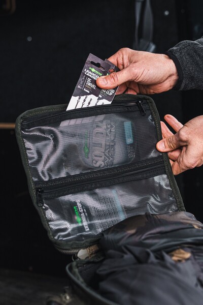 Sac de pêche Korda Compac Utility Bag Large Dark Kamo