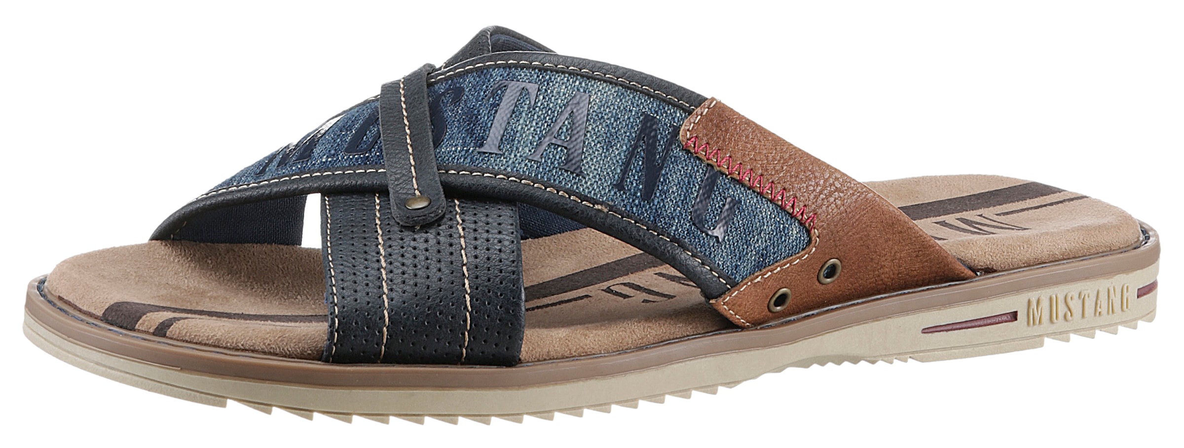 Mustang Shoes Pantolette  , Sommerschuh, Schlappen, Poolslides, mit auffälligem Logoschriftzug
