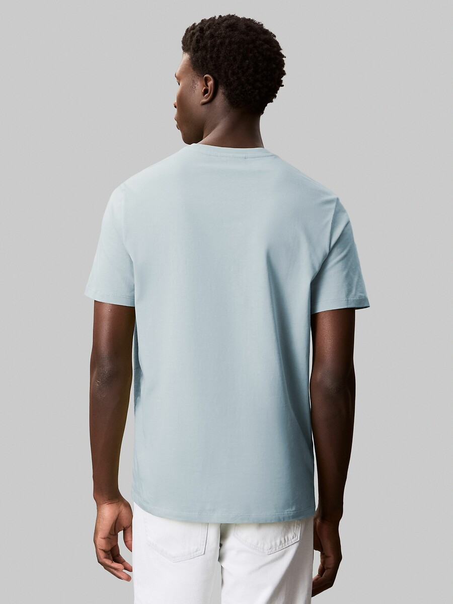 CALVIN KLEIN JEANS<br>Camiseta básica de manga curta