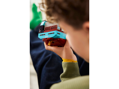 LEGO Maersk containerschip met dubbel brandstofsysteem (40955)