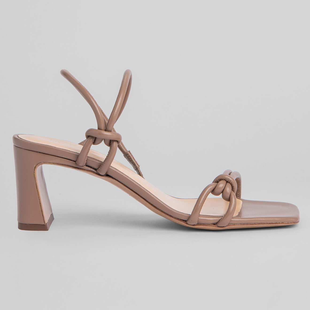 By Far Sandales en Cuir Charlie taupe - Talon 7 cm