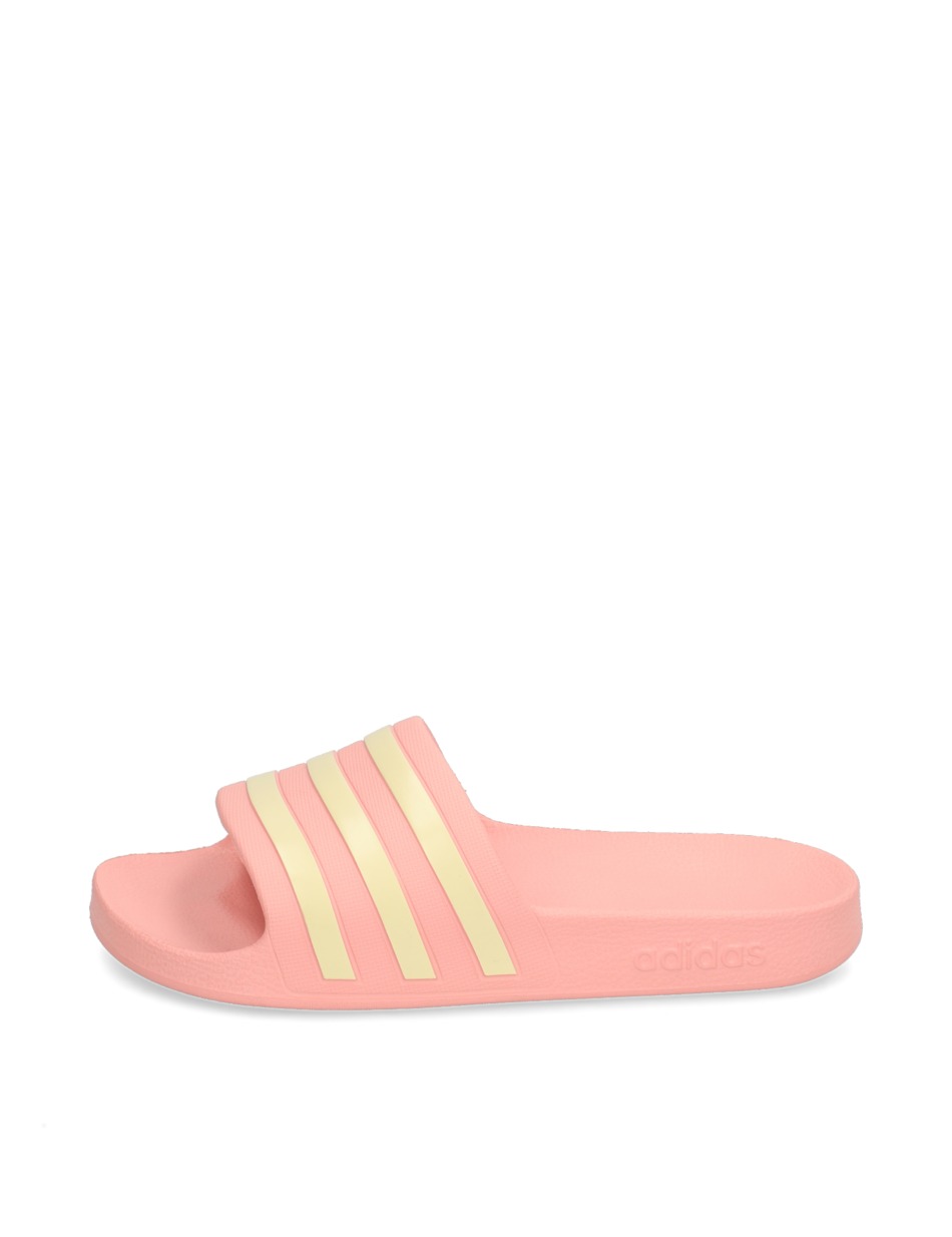 ADILETTE AQUA