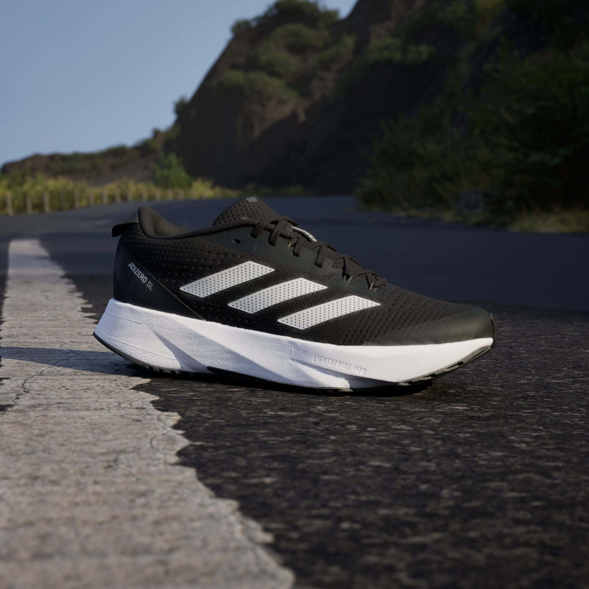 Adizero SL Dame Core Black/Cloud White/Carbon