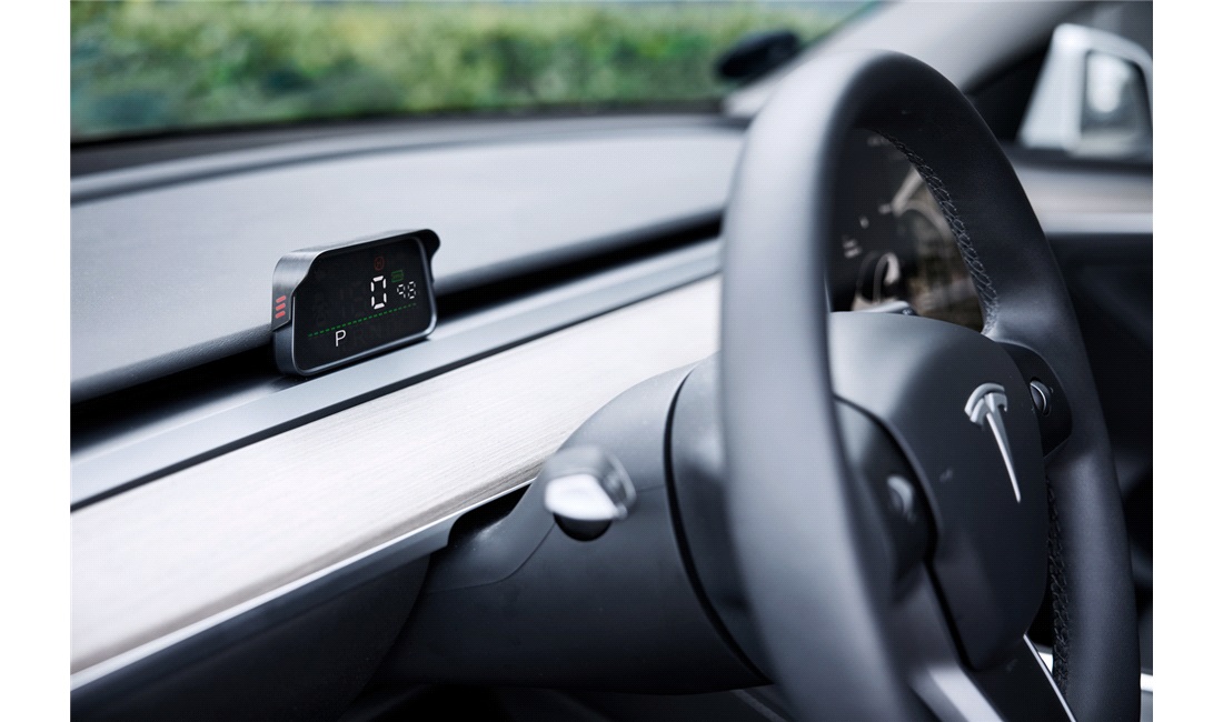 Display til Tesla Model 3/Y RAZE