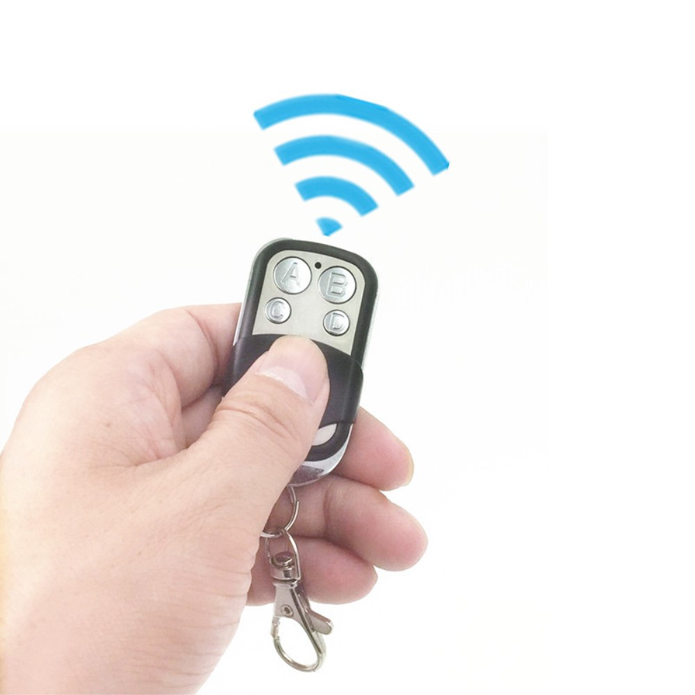 Universal Garagentor 4-Kanal Fernbedienung 433 MHz Funk Handsender Öffner mit Schlüsselanhänger - Schwarz / Silber