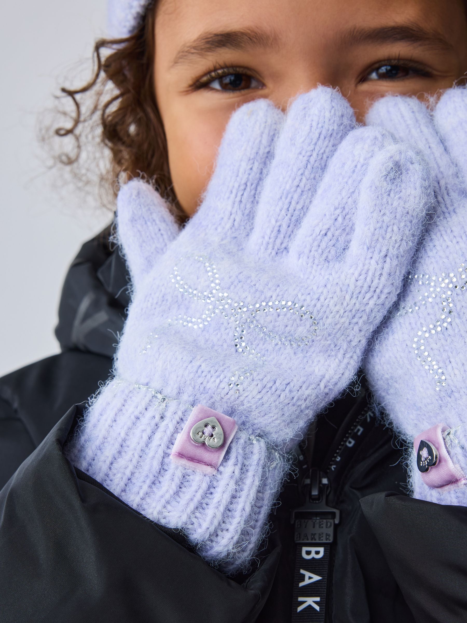 Lila-paars - Baker by Ted Baker - Set van gebreide muts met strik, pompon en handschoenen met siersteentjes voor meisjes