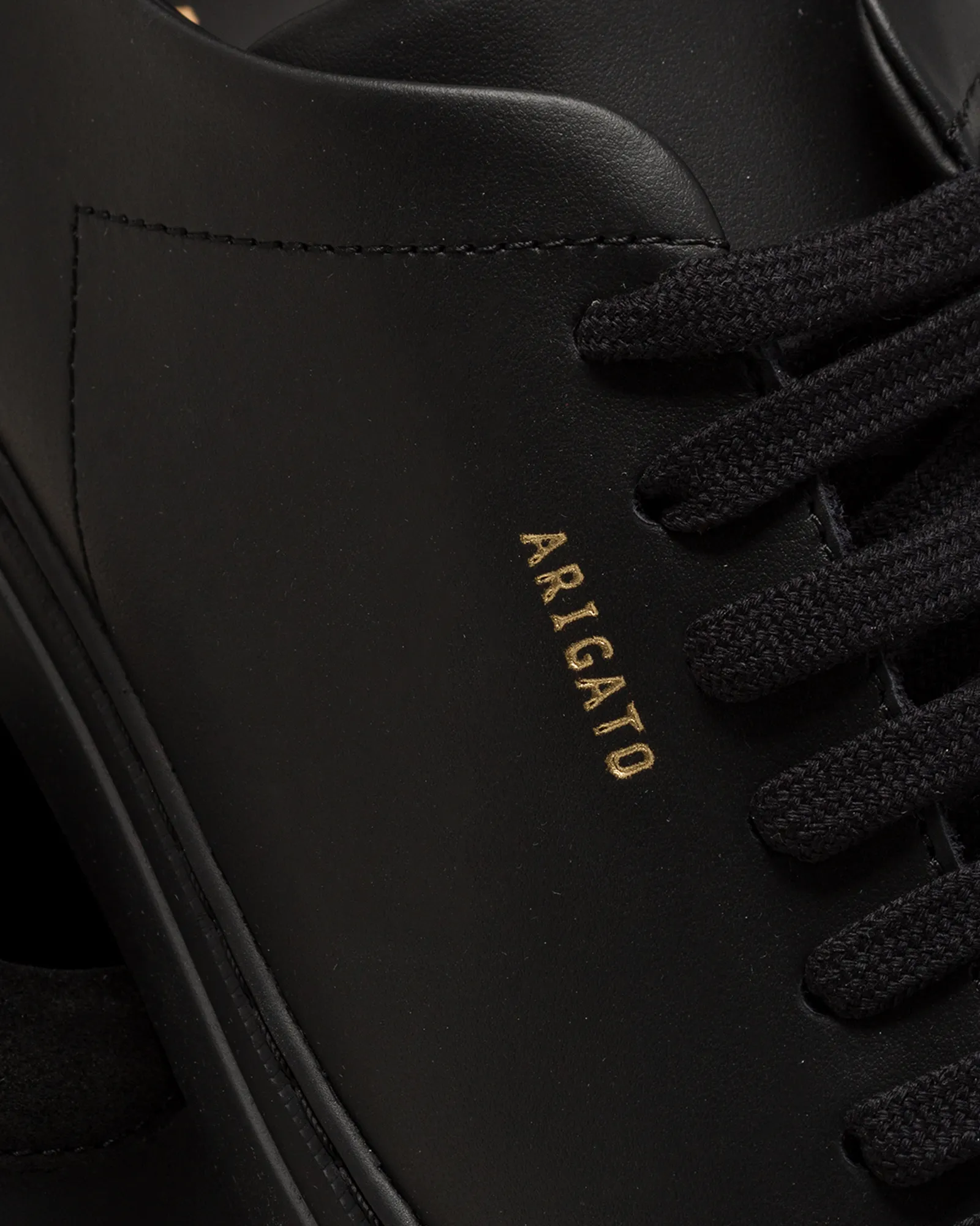 Axel Arigato Clean 90