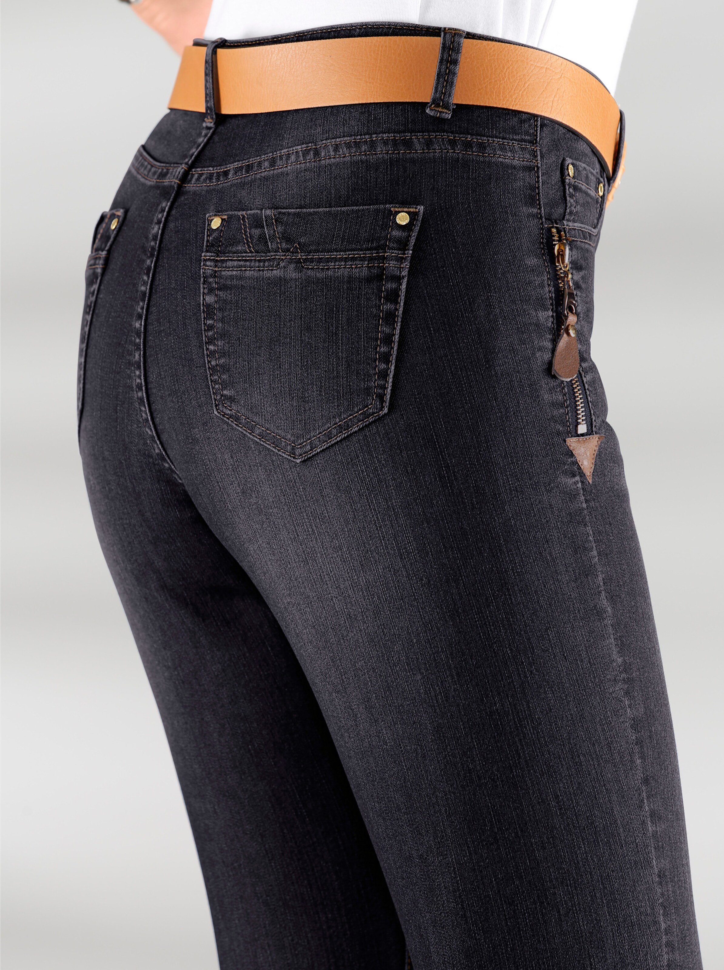 5-Pocket-Jeans in black-denim