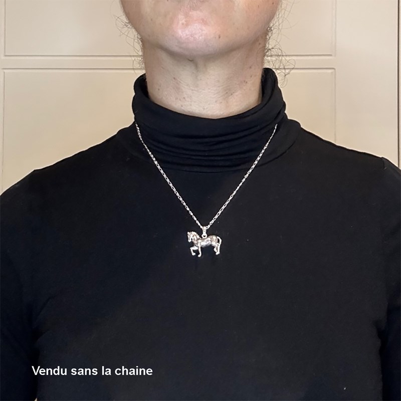 Pendentif cheval lipizzan au pas espagnol - Argent massif