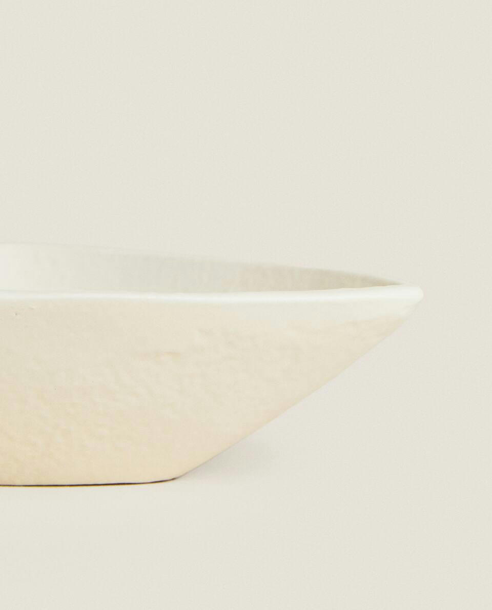 BANDEJA TRIANGULAR