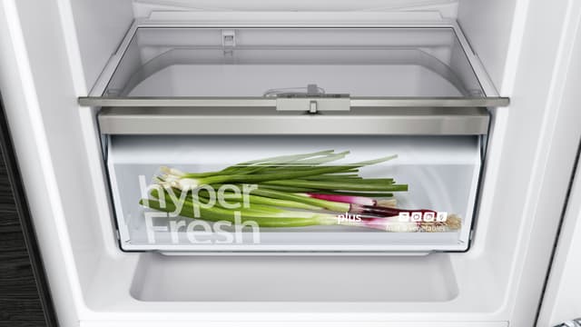 Siemens iQ500 kølefryseskab KI86SAFE0 (integreret)