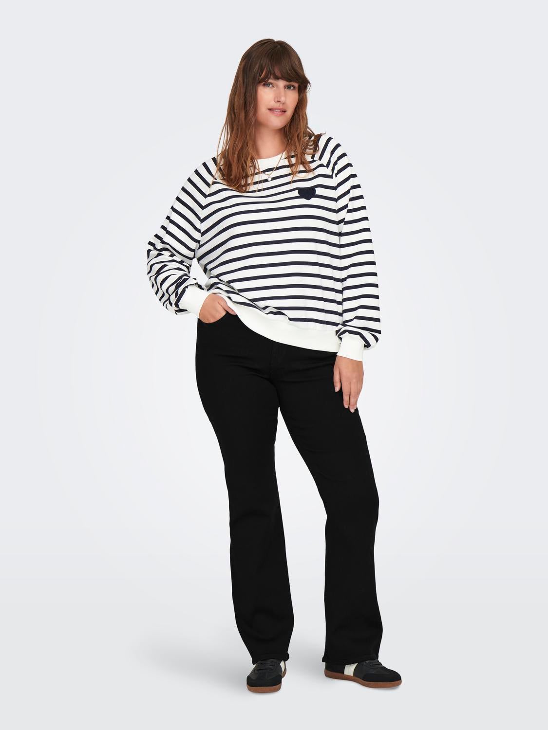 CARHELLA Mittlere Taille Retro-Fit, ausgestellt Jeans Black