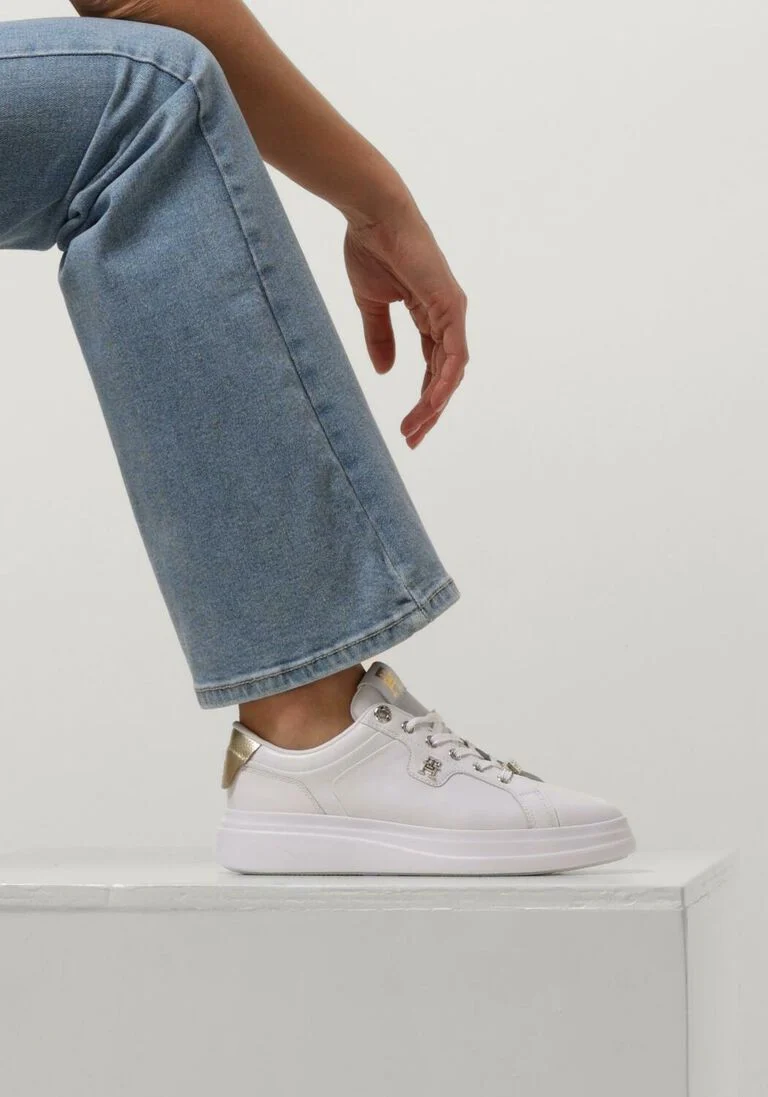 TOMMY HILFIGER witte tommy hilfiger lage sneakers pointy court hardware