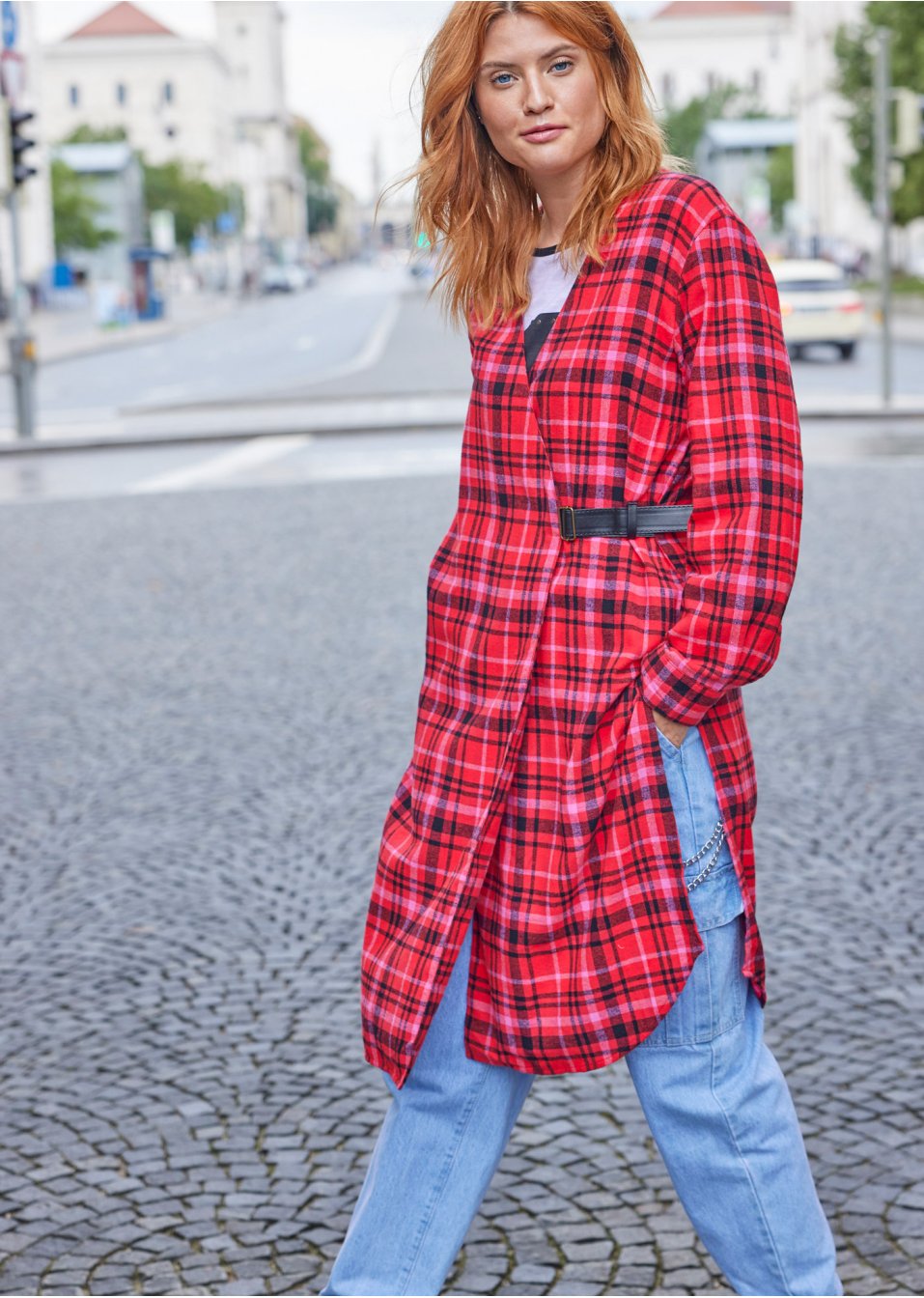 Blouse longue à carreaux