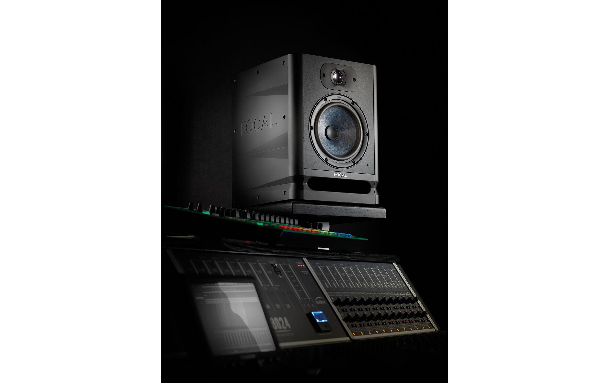 Studiomonitor Alpha 50 Evo Schwarz<br>Professioneller Proximity Control Lautsprecher
