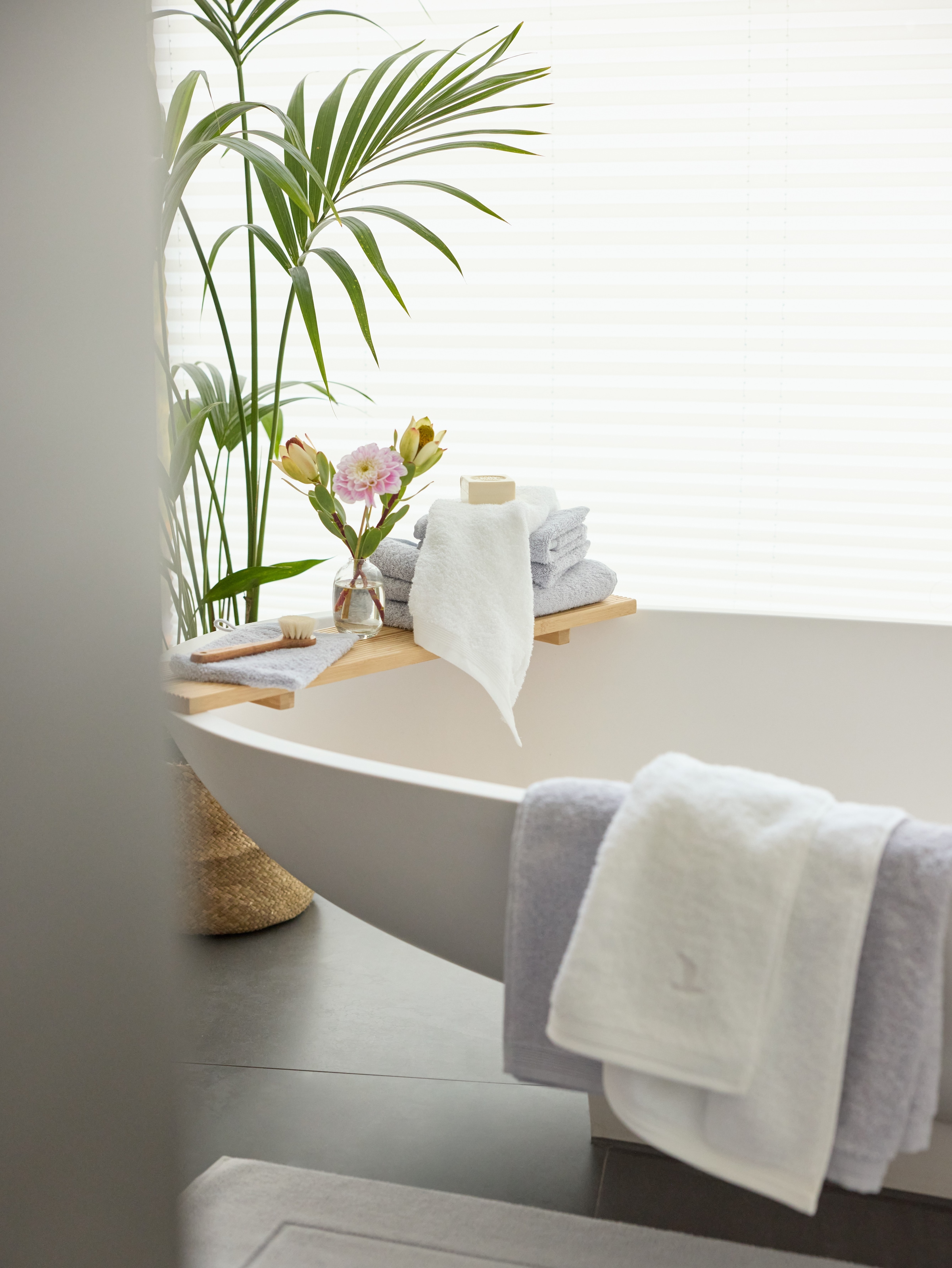 Möve Badematte »Superwuschel, Badvorleger, Badezimmer Teppich« Höhe 40 mm rutschhemmend beschichtet fussbodenheizungsgeeignet | schnell trocknend | strapazierfähig Mikrofaser-Badematte, Badteppich, rechteckig, rund & als 3-tlg. Set
