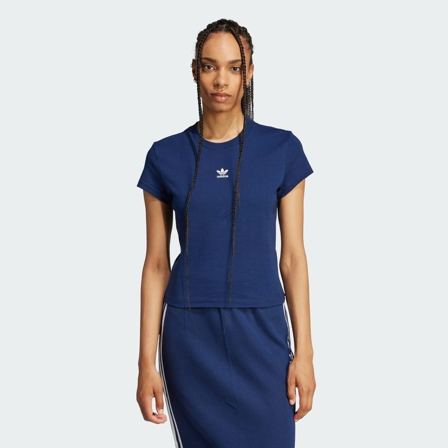Adidas Original T-shirt slim Essentials