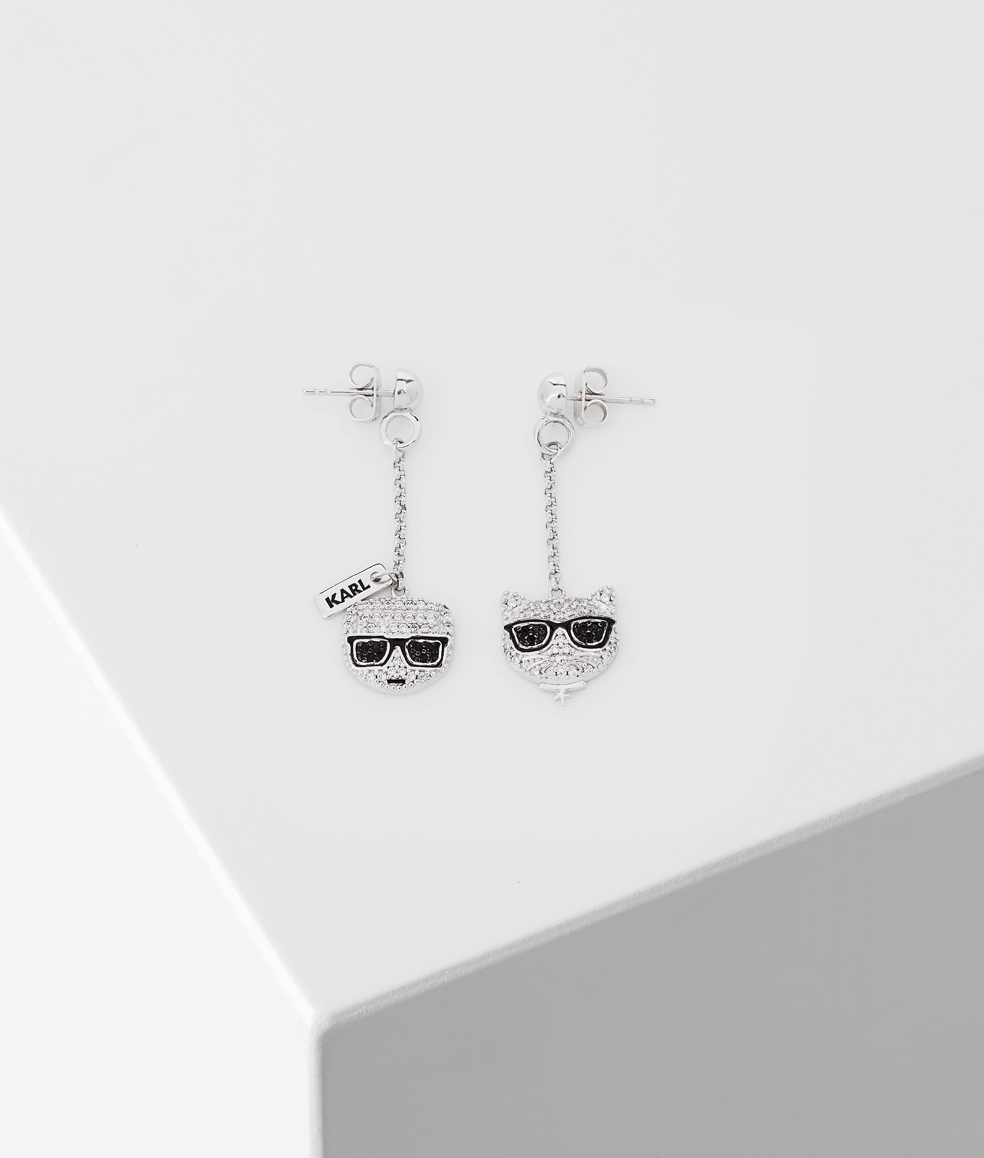 BOUCLES D'OREILLE K/IKONIK PENDANTES PAVÉES