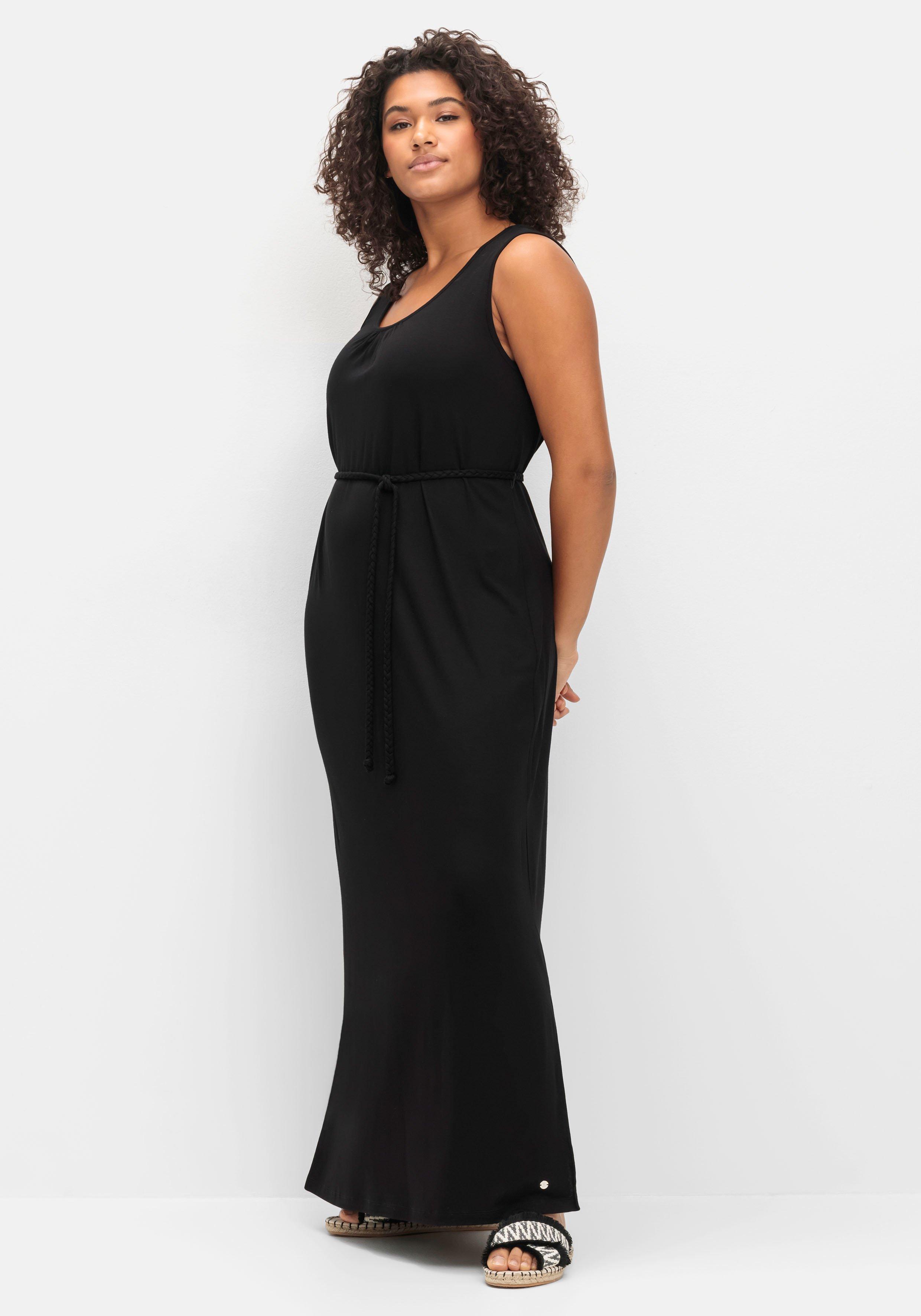 Maxikleid mit Bindegürtel und Rückenausschnitt