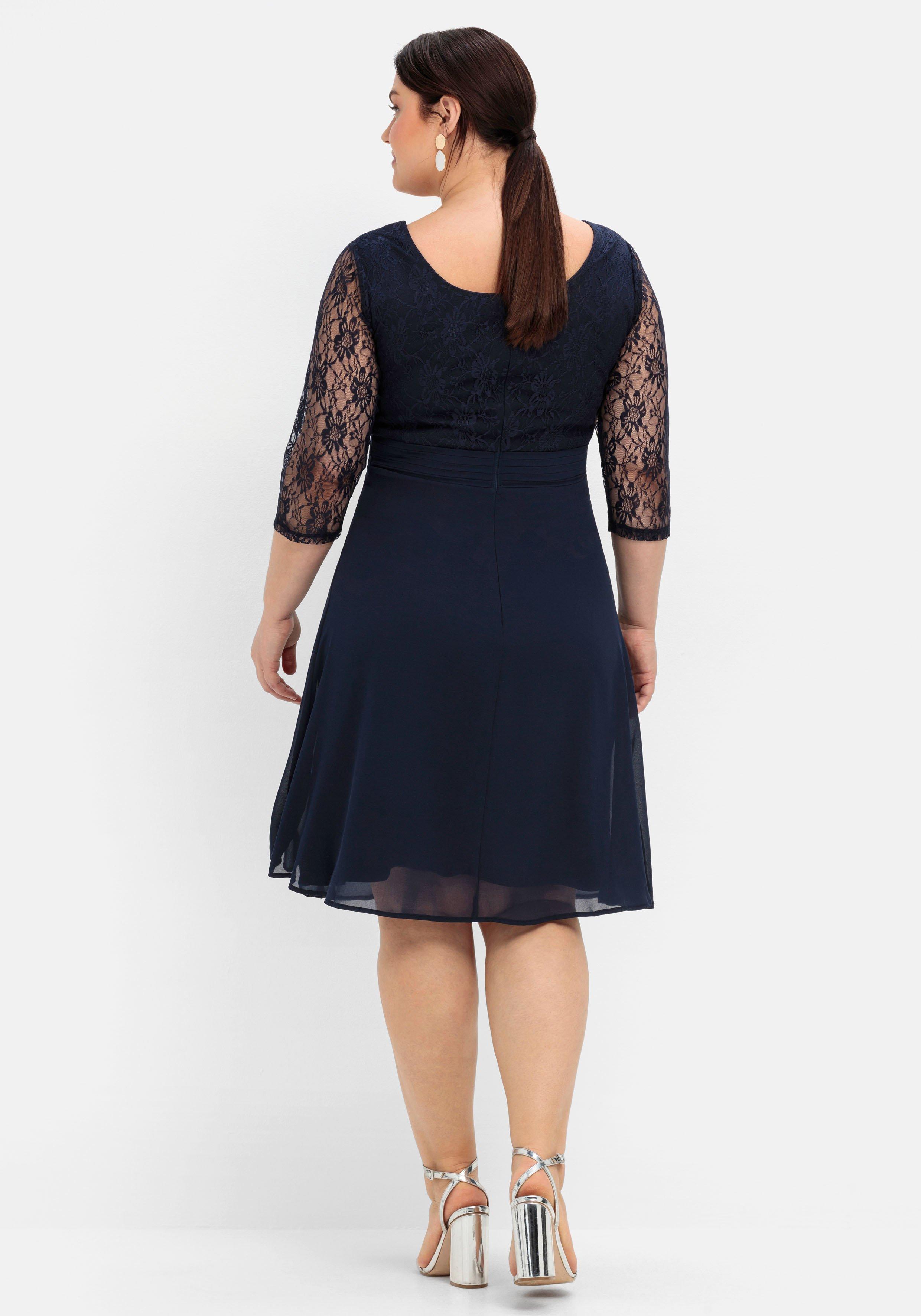 Cocktailkleid mit floraler Spitze