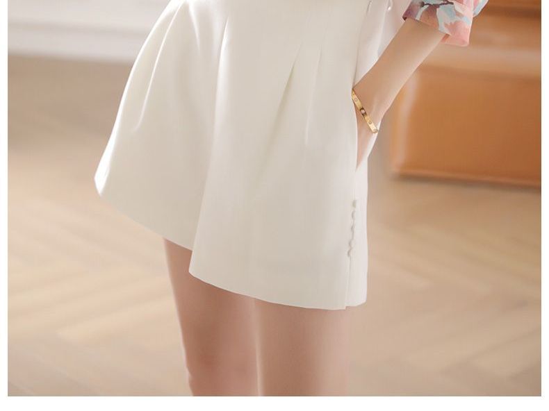 Jeonseon - Blouse met bloemenprint