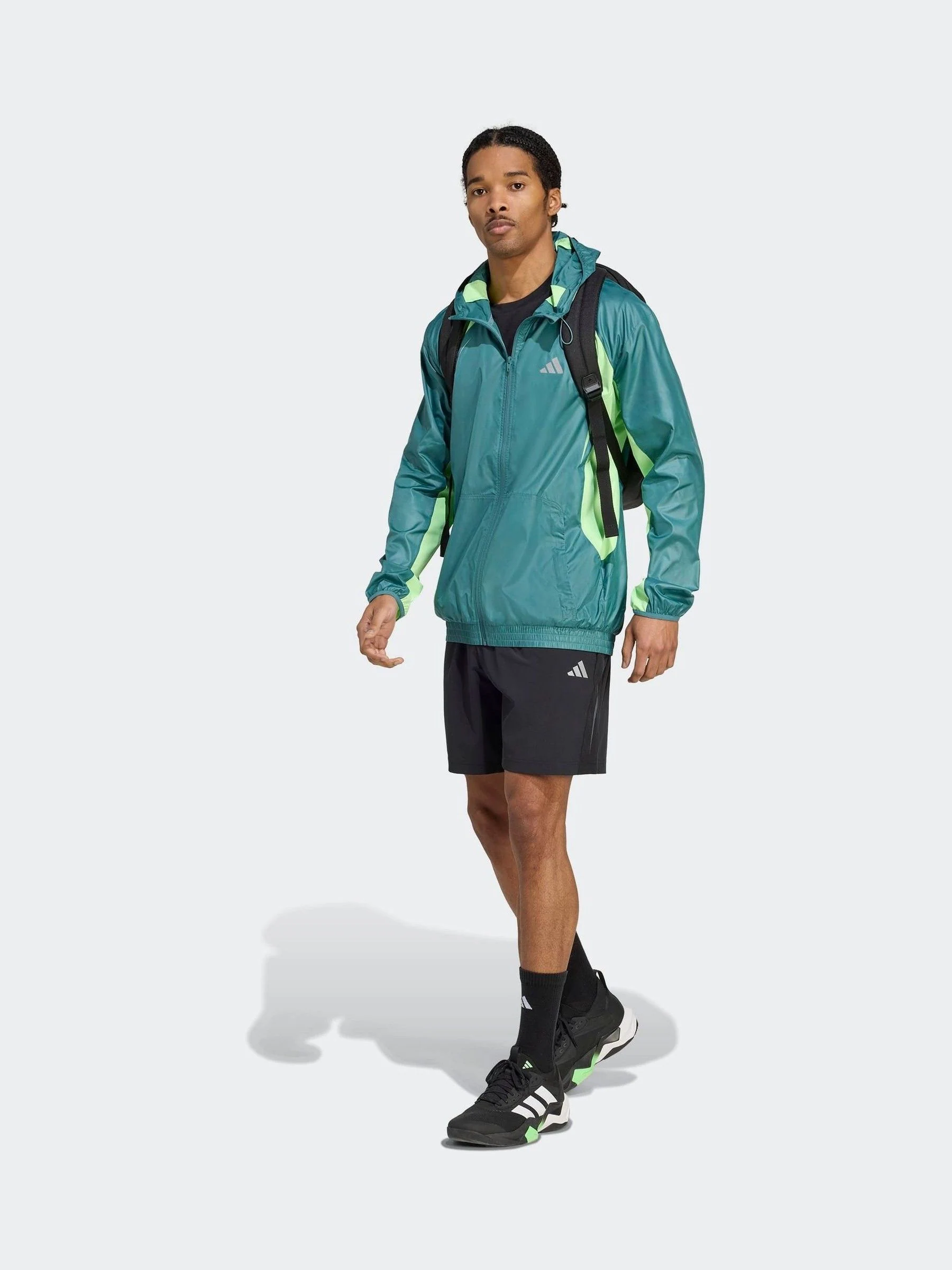 Zwart - adidas Tech Apparel Shorts