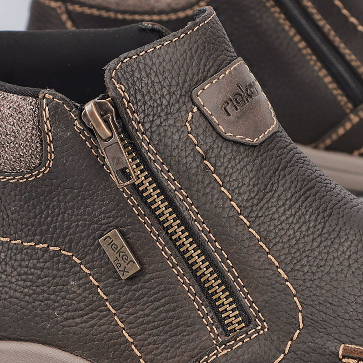 RIEKER Kurzstiefel für Herren aus pflegeleichtem Glattleder