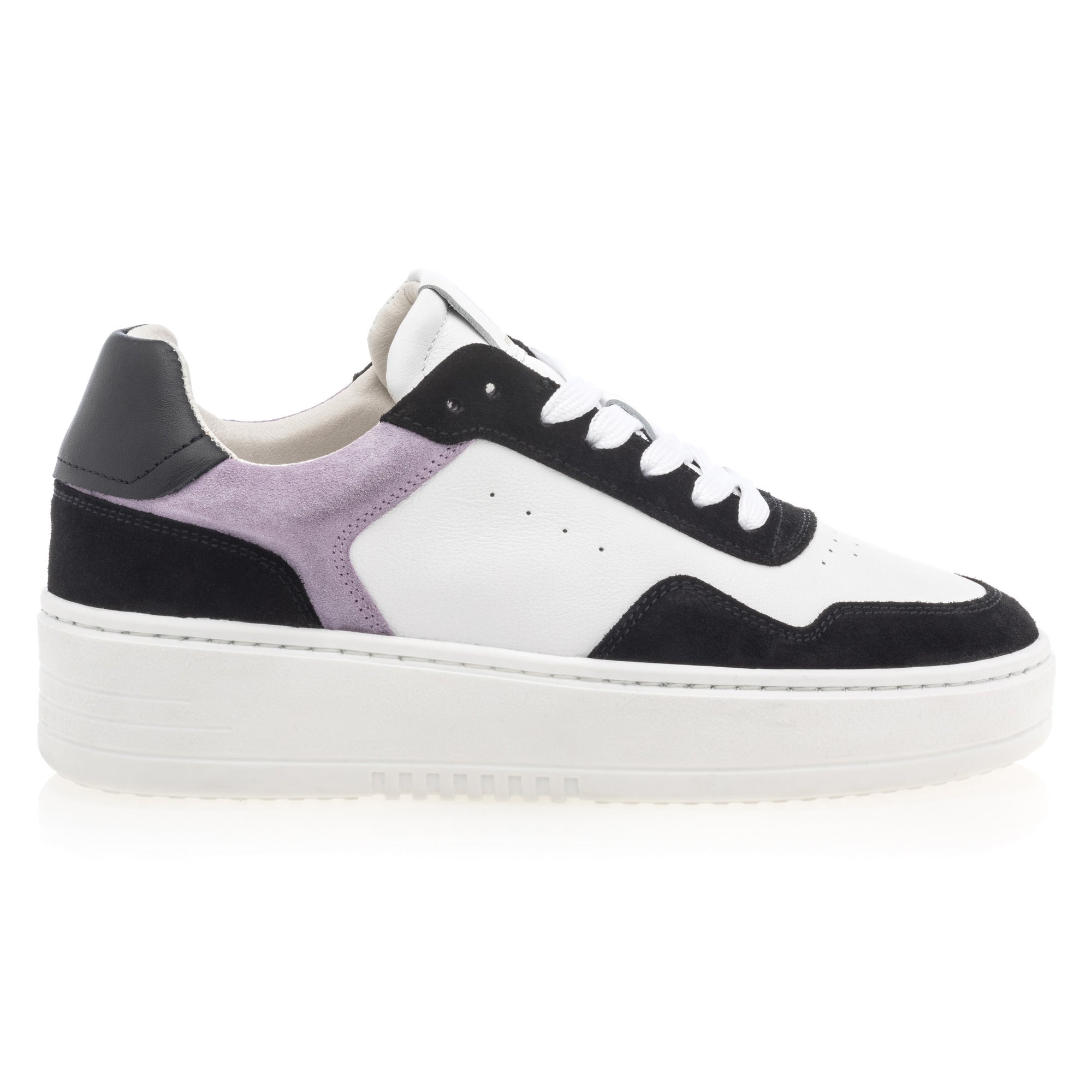 Baskets basses Femme en cuir noir