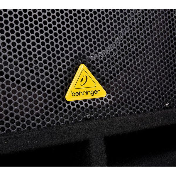 Behringer VQ1500D