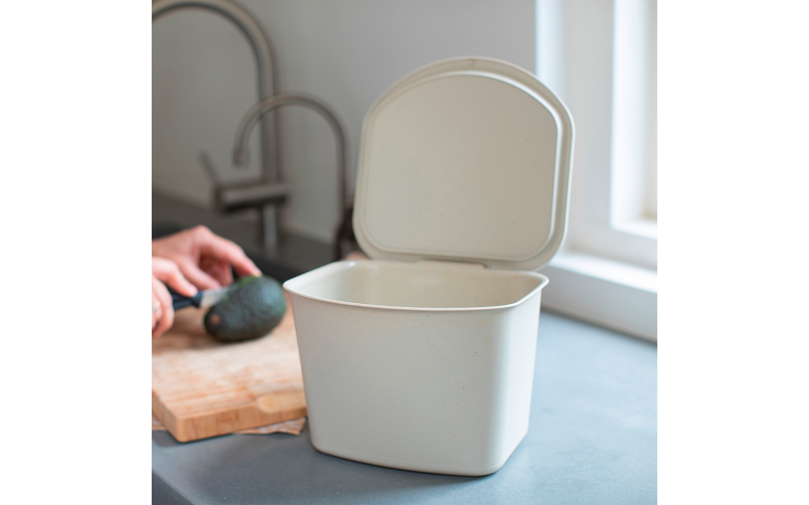 Koziol Bio Abfall Behälter Bibo nature leaf green