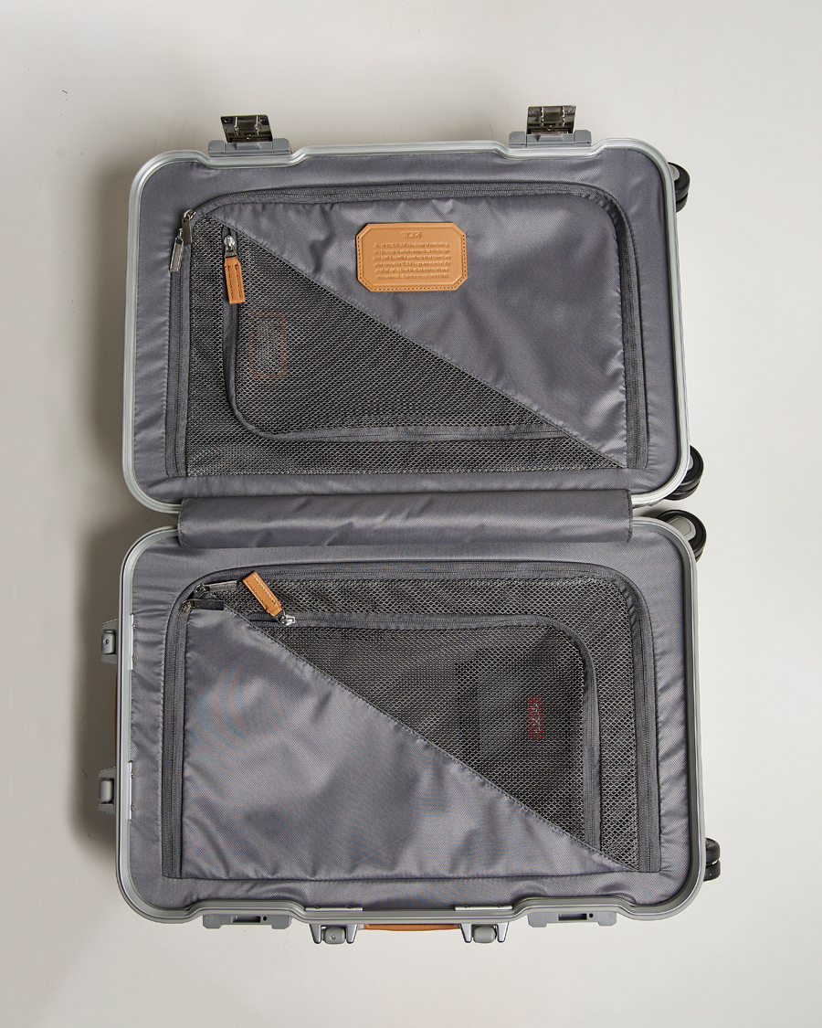 TUMI International Carry-on Aluminum Trolley Texture Silver