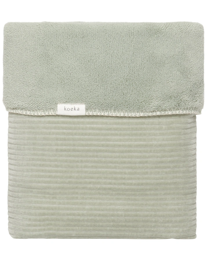 Babydecke VIK TEDDY (75x100) in shadowgreen