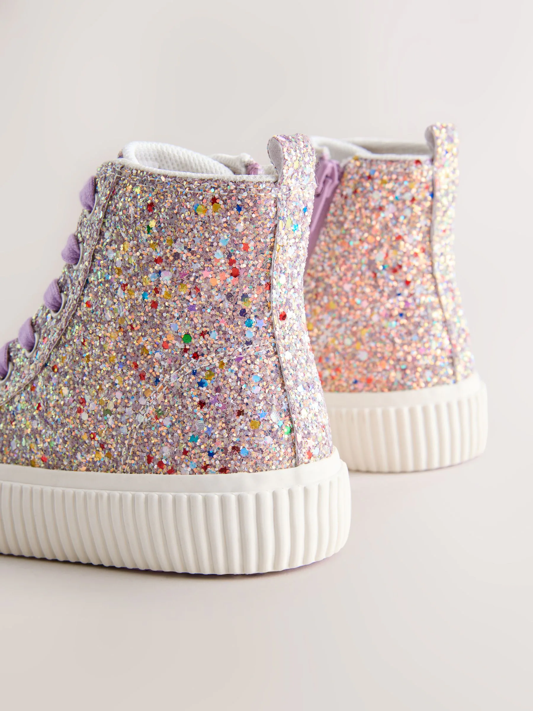 Meerkleurige glitter - Hoge sneakers met veters