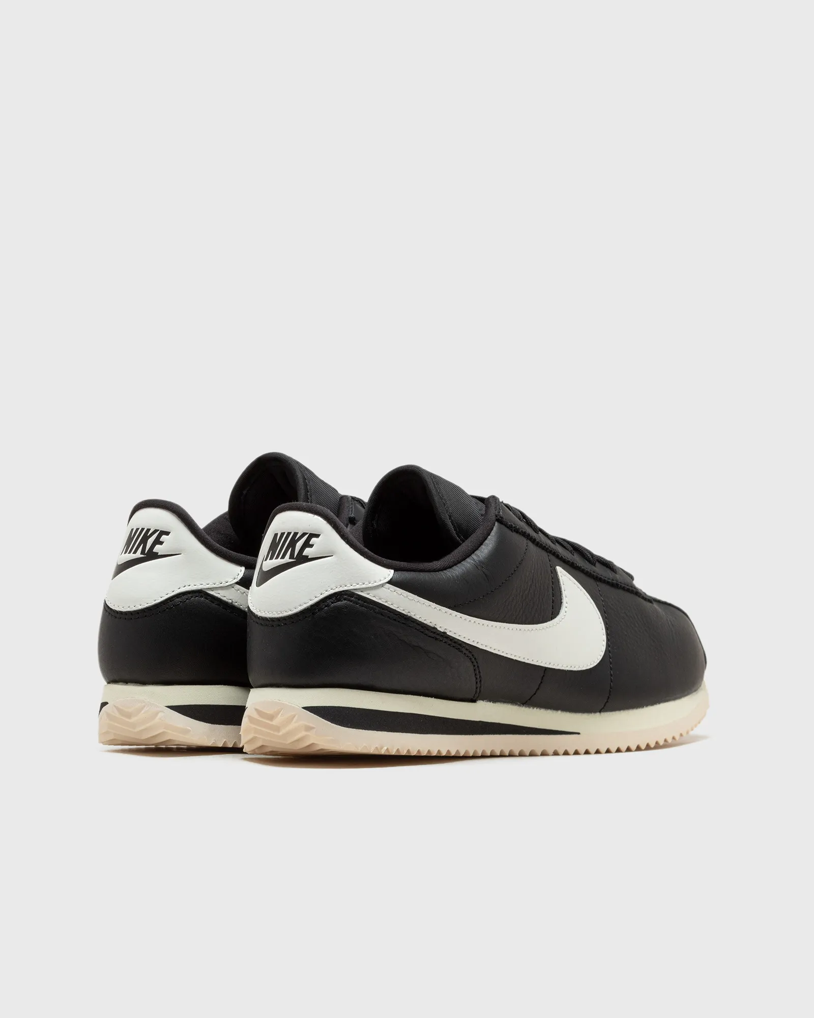 Nike WMNS Cortez 23 Premium