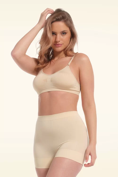MAGIC Bodyfashion Booty Booster Short in Latte