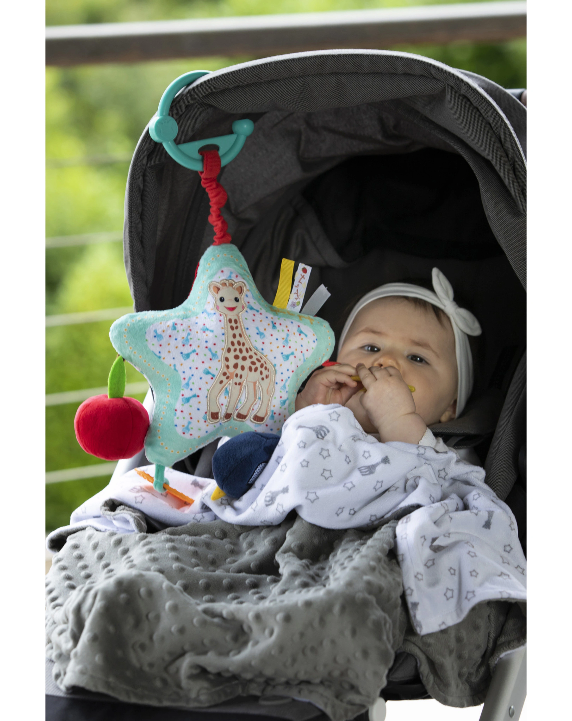 Greifling SOPHIE LA GIRAFE® ACTIVITY STAR (42cm)