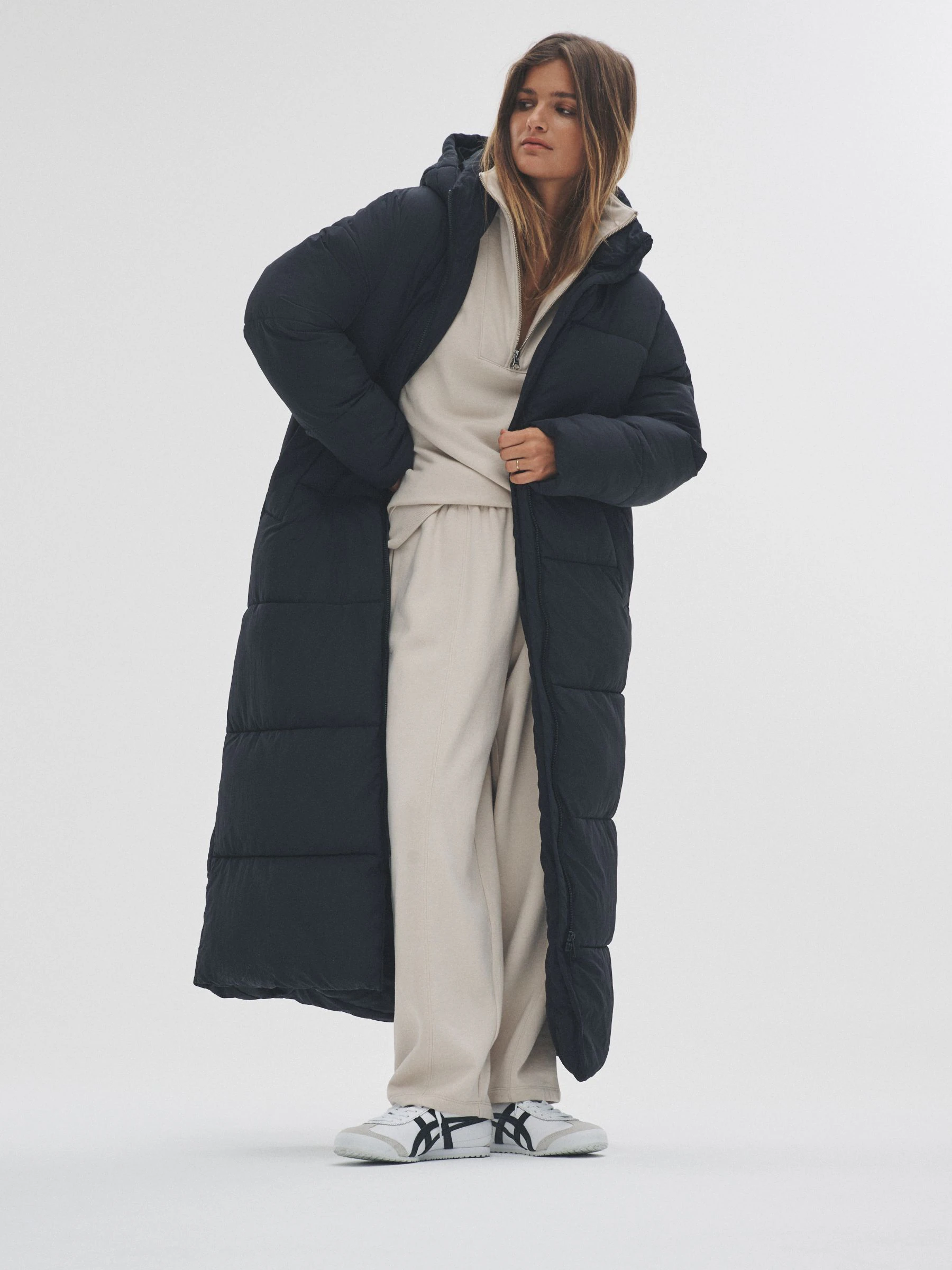 Zwart - The Set lange gewatteerde maxi-jas met capuchon