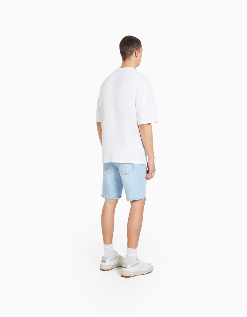 Bermuda jeans rasgada
